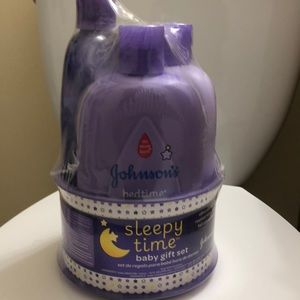 Johnson’s bedtime shampoo set